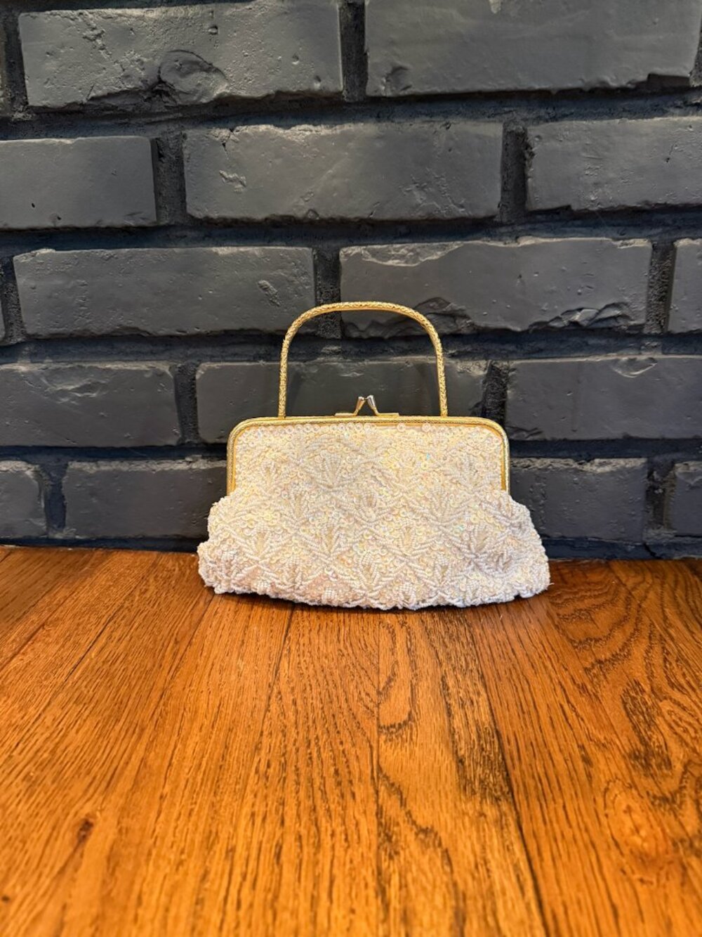 Vintage Mid Century Vivant by Sarne Hand Beaded Yellow Gold Top Handle Clutch